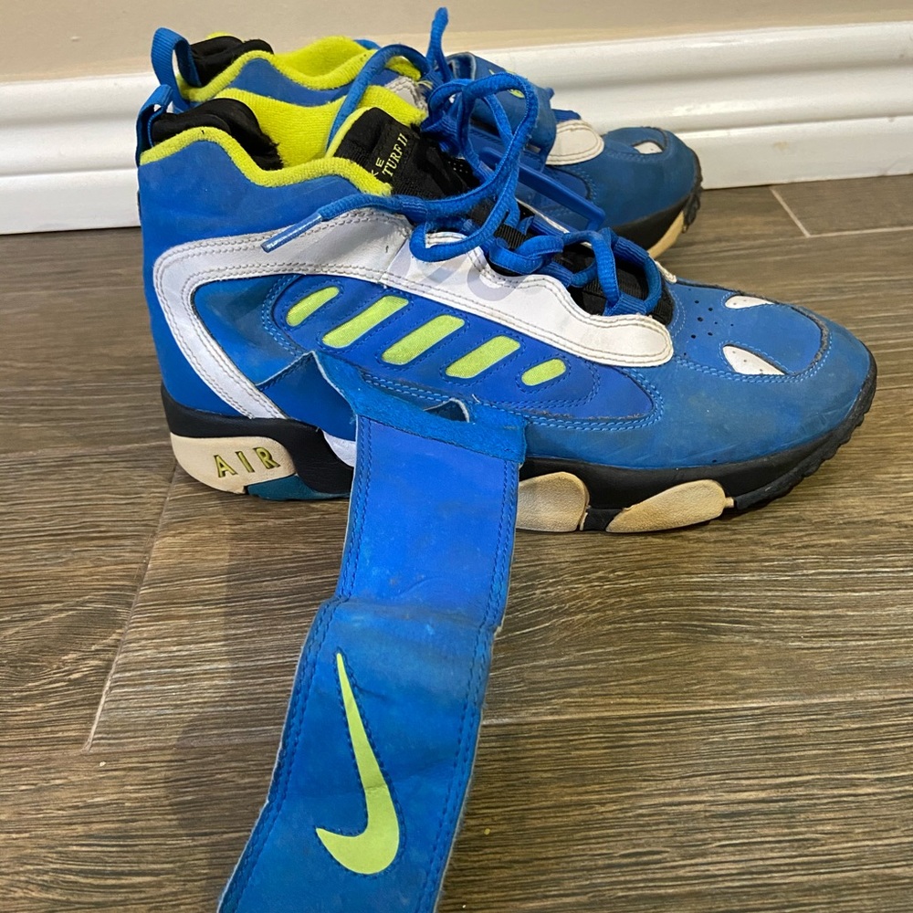 Diamond Nike turf II